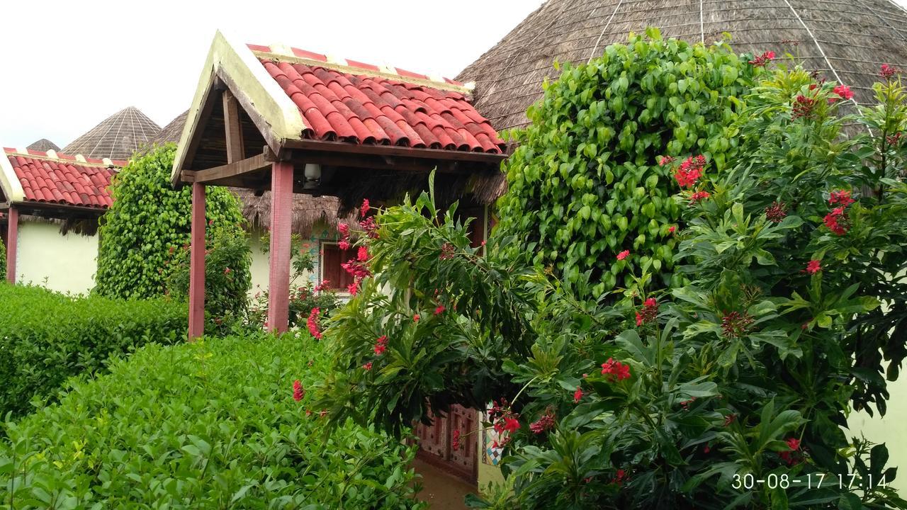 Bherandiāla Rann Village Resort מראה חיצוני תמונה